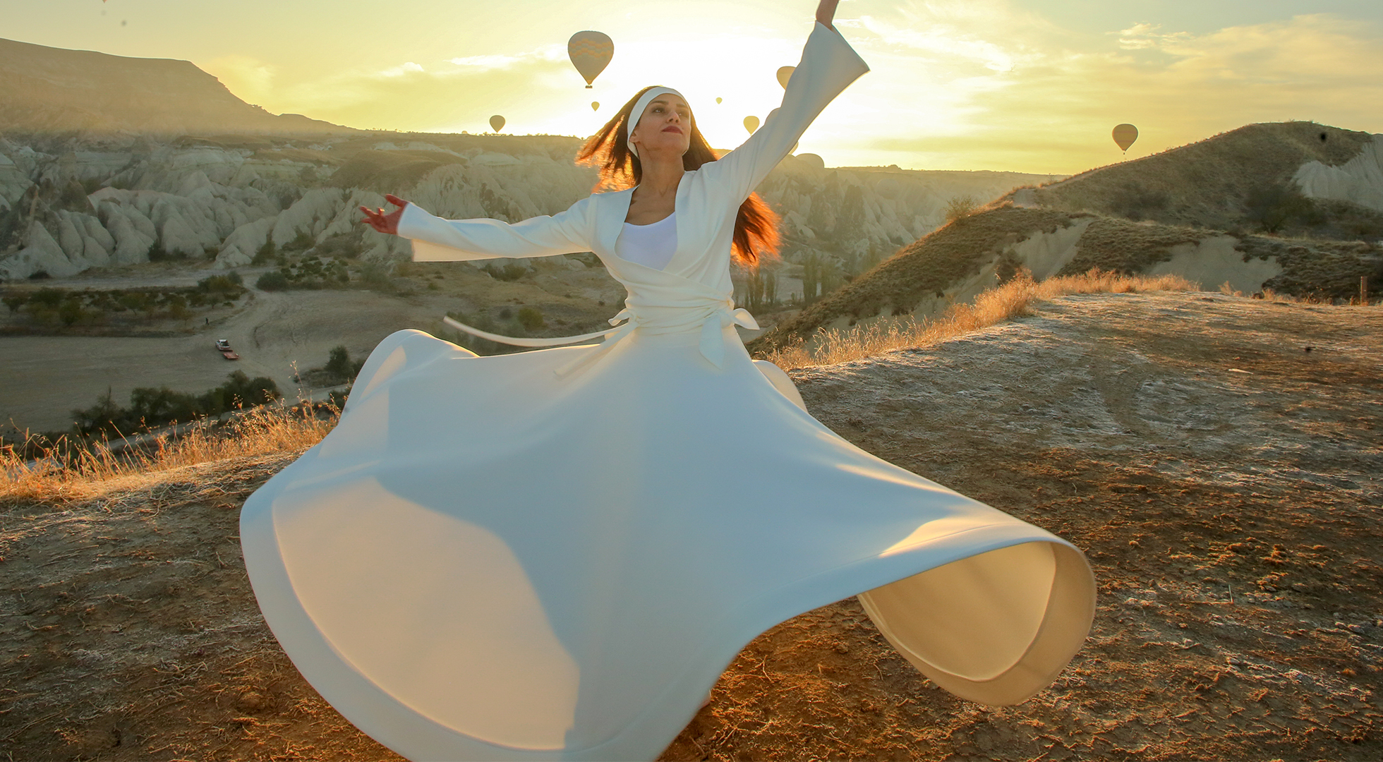 <h3> Embracing identity through performing arts - Khatoon Fallah, Persian, Mystic Dancer </h3>